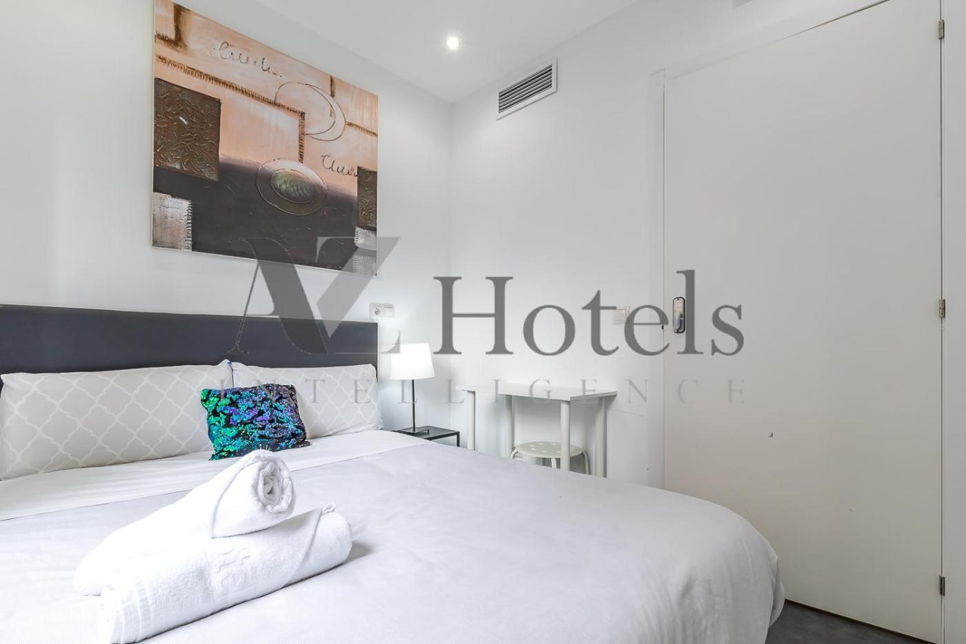 Maison d'hôtes Ayz Ulises - Auto Check-in Madrid