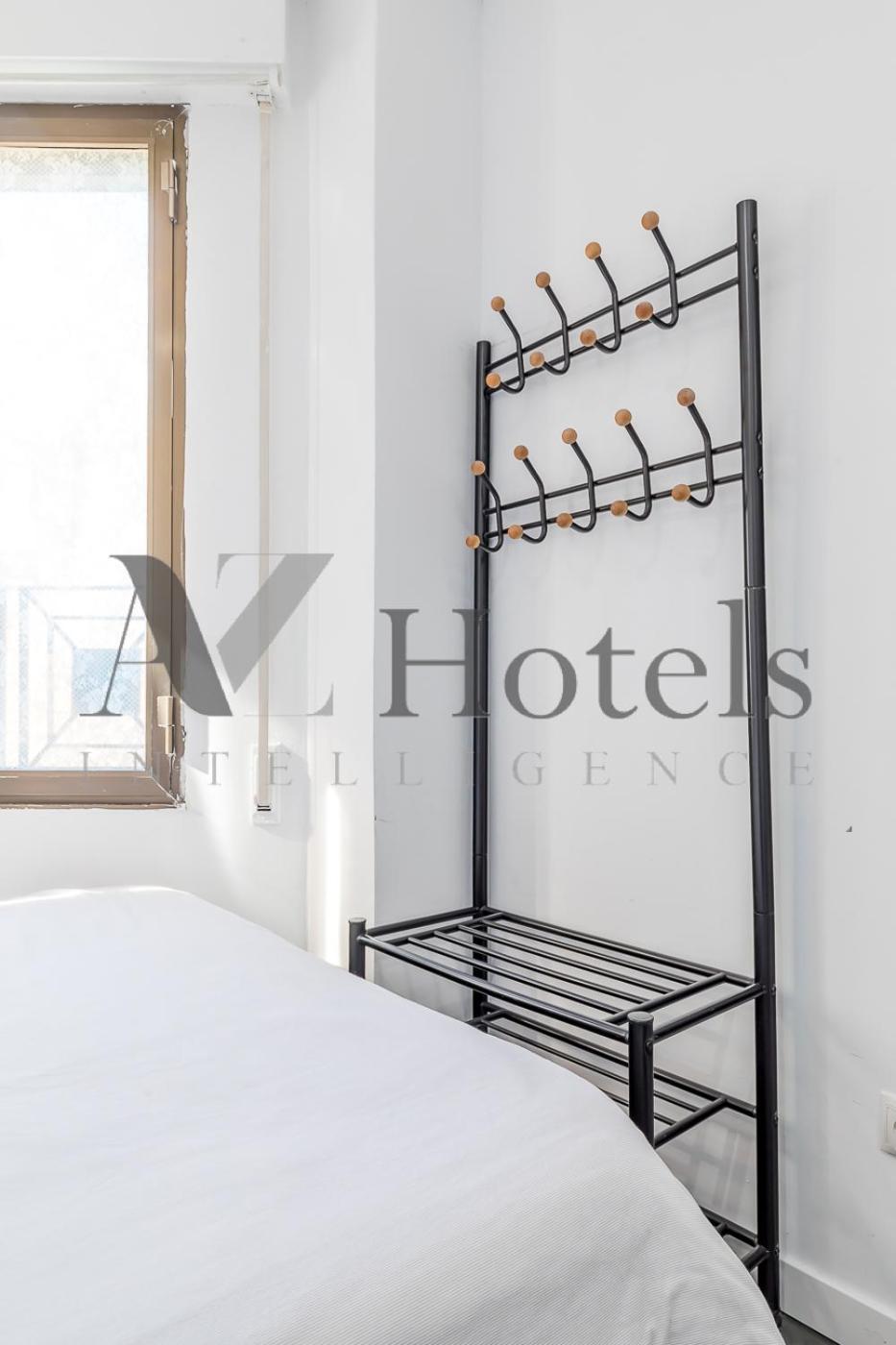 Maison d'hôtes Ayz Ulises - Auto Check-in Madrid