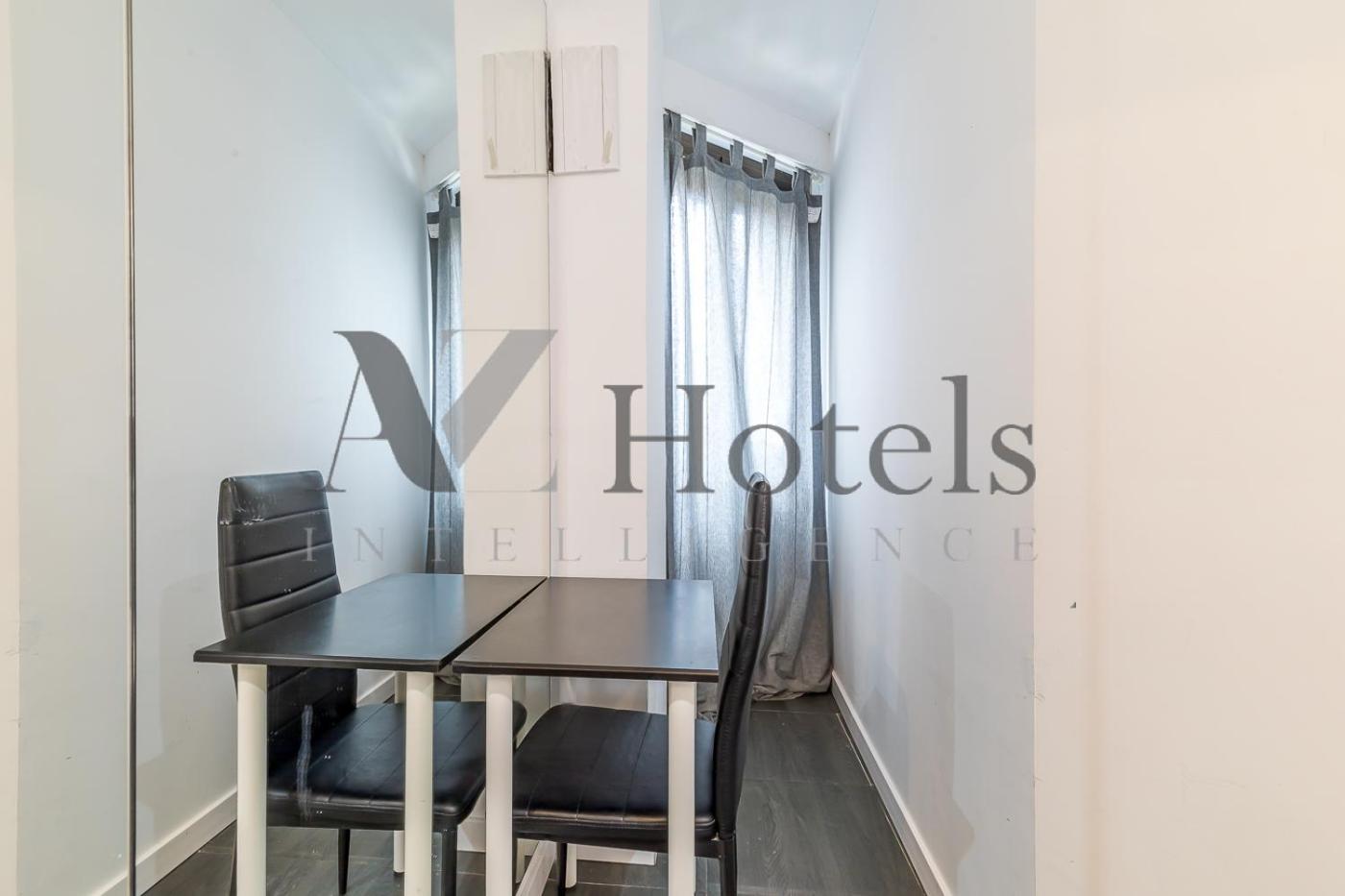 Maison d'hôtes Ayz Ulises - Auto Check-in Madrid
